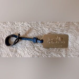 Coach Horse & Carriage Metal Hang Tag